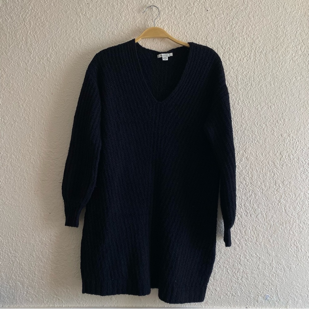 American Eagle V Neck Knit Dress